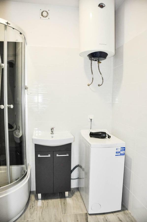 Ronus Apartments Lodz Pomorska 116 -Bezplatny Parking Екстериор снимка