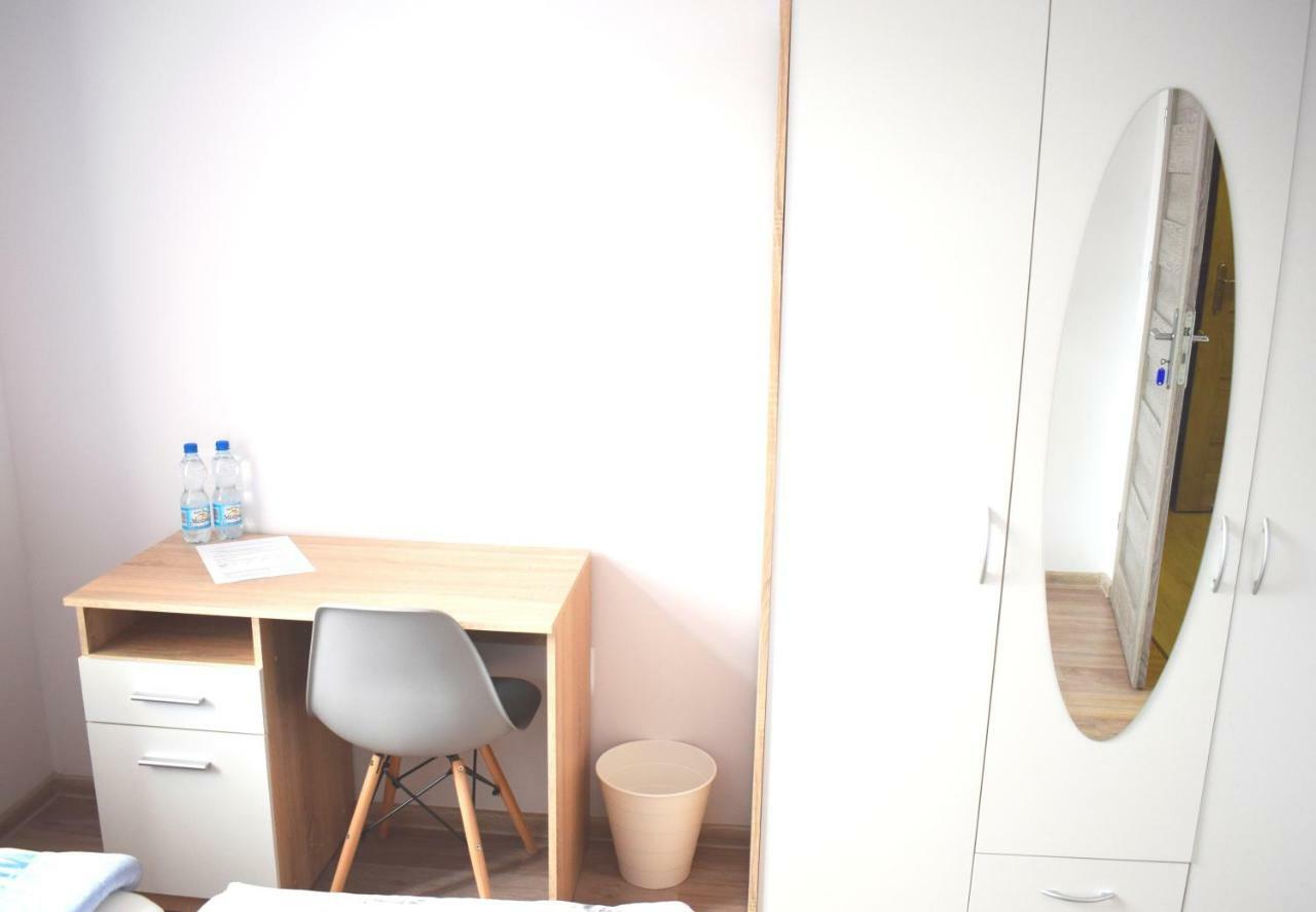 Ronus Apartments Lodz Pomorska 116 -Bezplatny Parking Екстериор снимка